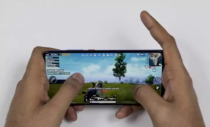 Contoh Penggunaan Giroskop Pada Permainan Pubg Mobile