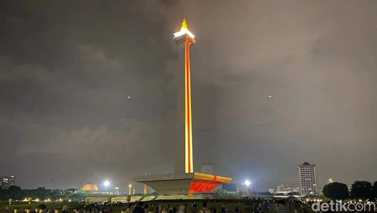 Ilustrasi Monas Di Malam Hari (foto: Wildan/detikcom)