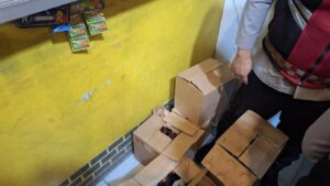 Jelang Tahun Baru, Polres Serang Sita Ratusan Botol Miras di Sejumlah Kecamatan