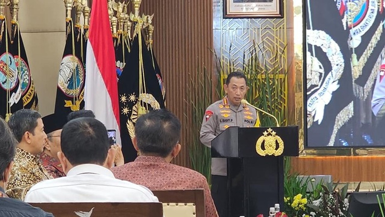 Kapolri Jenderal Listyo Sigit Perintahkan Sosialisasi Layanan 110 Polri Secara Masif