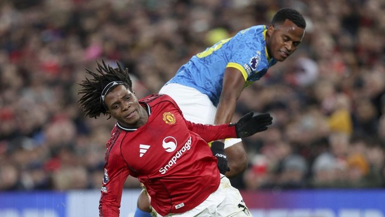 Manchester United Ditahan Imbang Wolves 1-1, Gol Dorgu Dianulir VAR