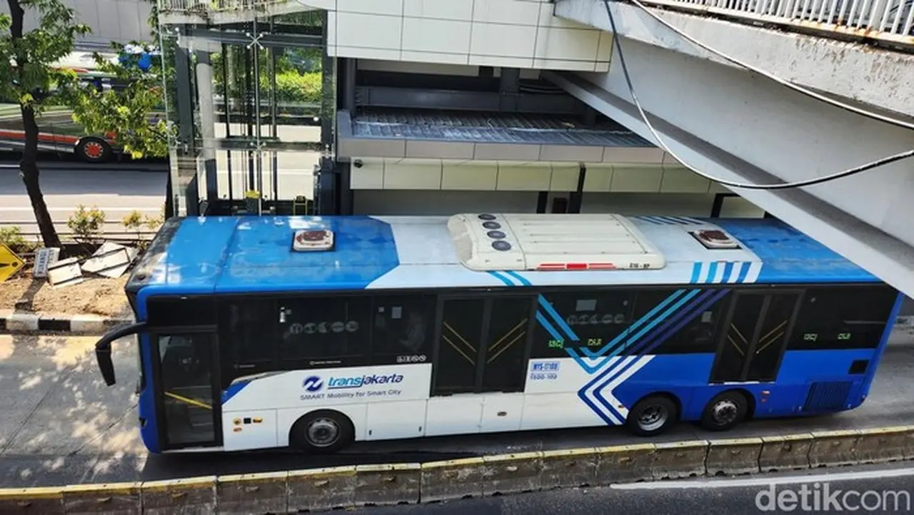 Foto Transjakarta: (ari Saputra/detikcom)