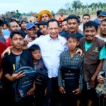 Mendagri Tito Karnavian Serahkan Bantuan Korban Bencana Aceh Utara Atas Perintah Presiden Prabowo