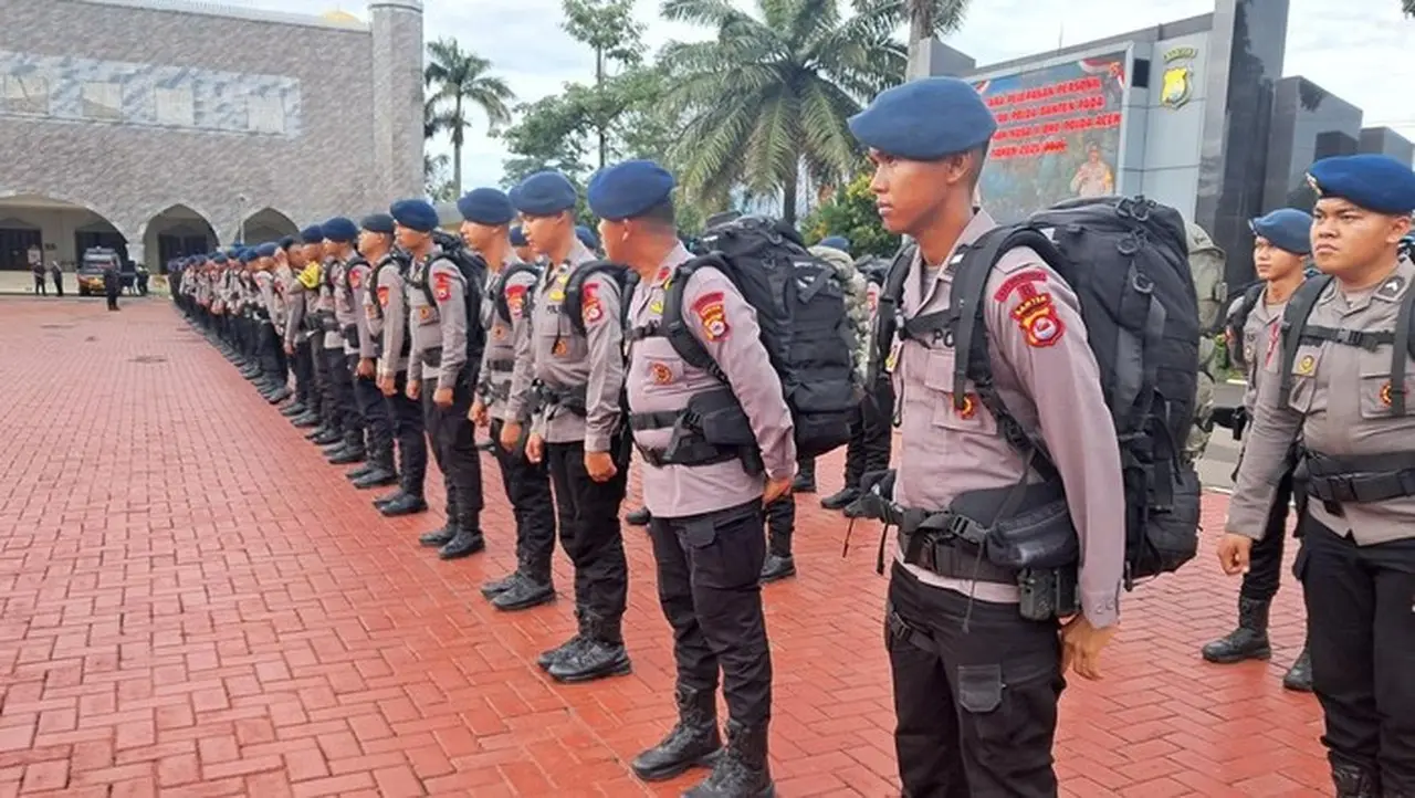 Foto: Polda Banten Kirim 100 Brimob Ke Aceh Bantu Penanganan Pasca Bencana (arief/detik)