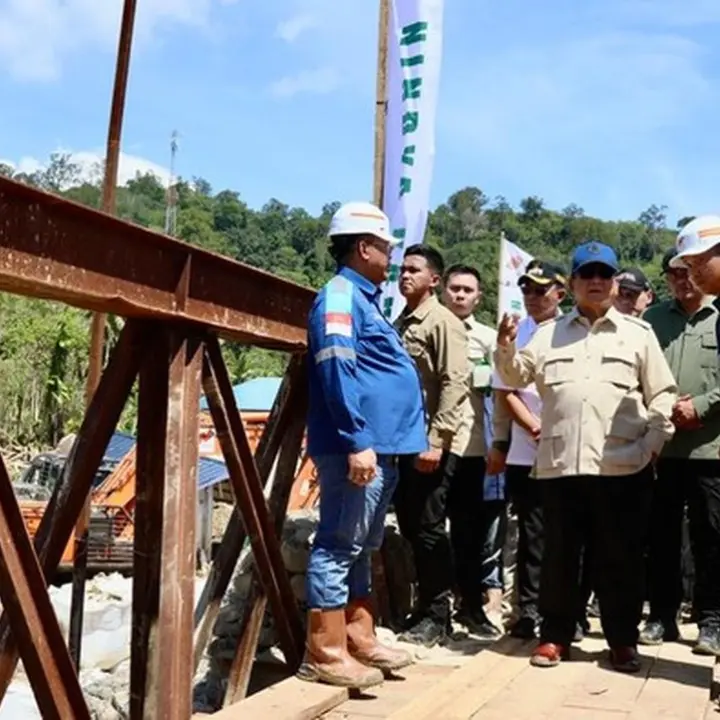 Presiden Prabowo Tinjau Infrastruktur Tapsel, Mendagri Tito Pantau Penanganan Bencana