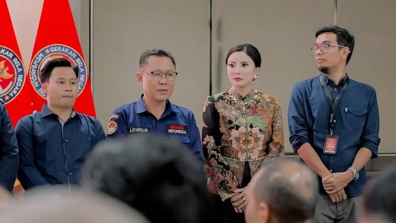 Kementerian Pertahanan Membantah Selebgram Ayu Aulia Dilantik Sebagai Tim Kreatif. (foto: Instagram @ayuandiyantiaulia)