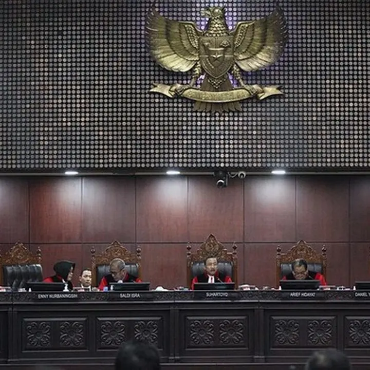 Dosen Gugat UU Guru dan Dosen ke MK, Minta Gaji Setara UMR