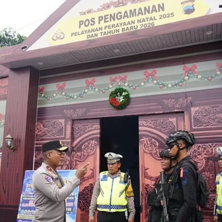 Wakapolda Jateng Sidak Rest Area Pantura, Pastikan Kelancaran Arus Nataru 2025/2026