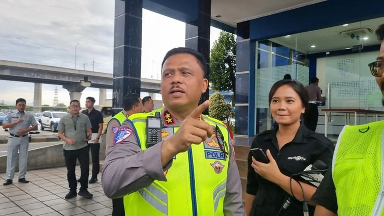 Foto: Kakorlantas Polri Irjen Agus Suryonugroho (taufiq/detikcom)