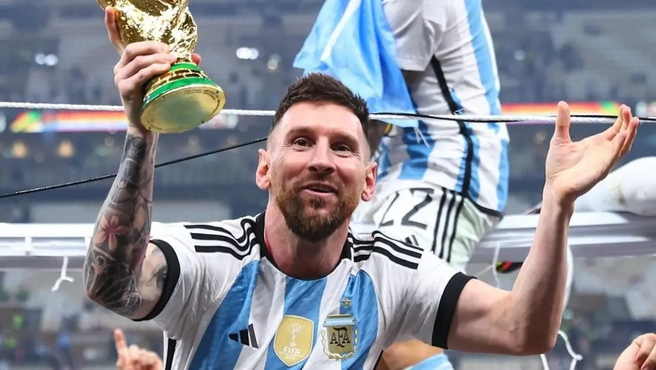 Lionel Messi Saat Membawa Argentina Juara Piala Dunia 2022. (foto: Dpa/picture Alliance Via Getty I/picture Alliance)