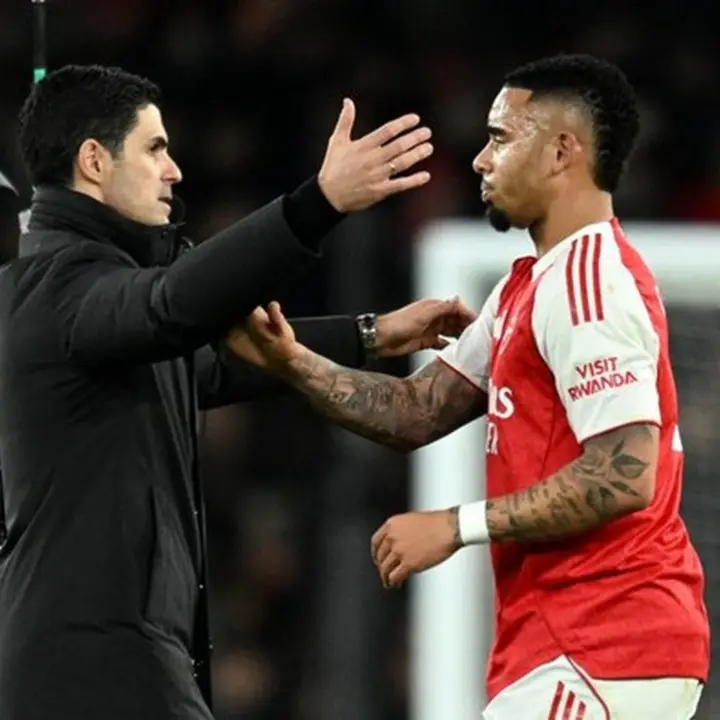 Arsenal Juara Natal Liga Inggris 2025, Mampukah Pertahankan Posisi Hingga Akhir Musim?