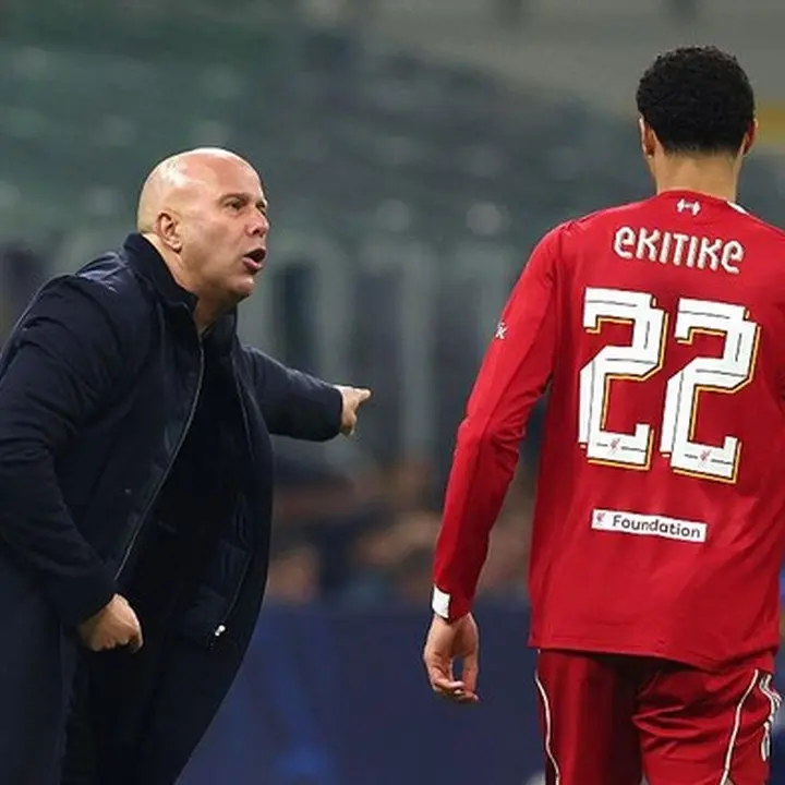 Arne Slot Ungkap Kunci Kebangkitan Hugo Ekitike di Liverpool: Kerja Keras dan Motivasi