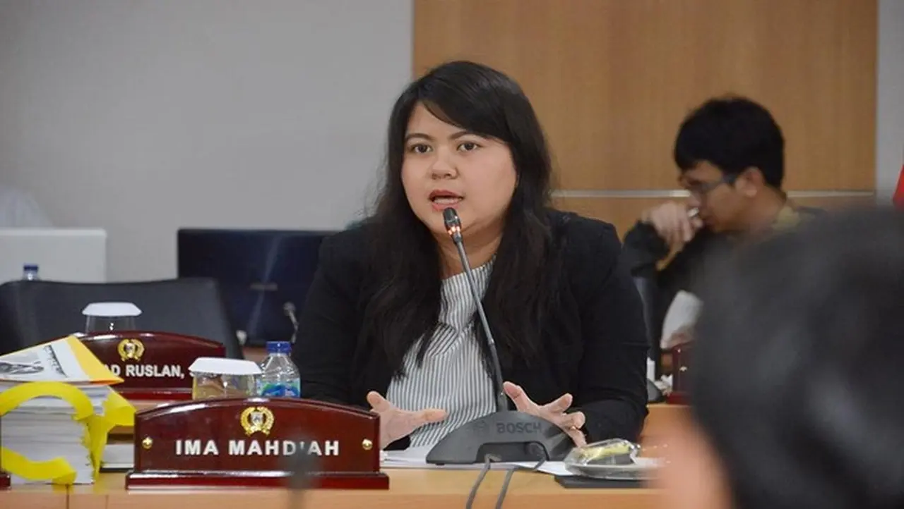 Wakil Ketua Dprd Dki Jakarta, Ima Mahdiah (foto: Situs Dprd Dki Jakarta)