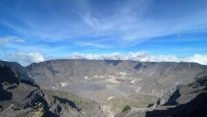 Jalur Pendakian Gunung Tambora Ditutup Sementara Mulai 28 Desember 2025 Demi Keamanan dan Kelestarian