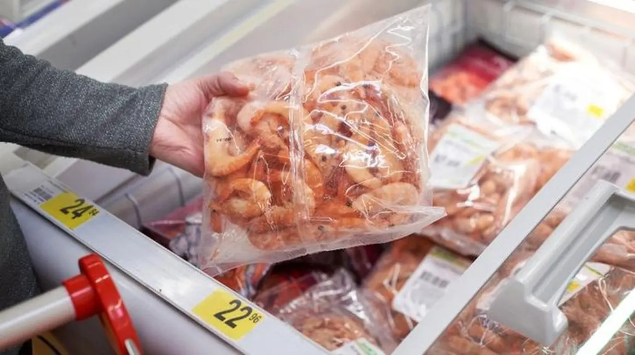 Ilustrasi Udang Beku (getty Images/istockphoto/sergeyryzhov).