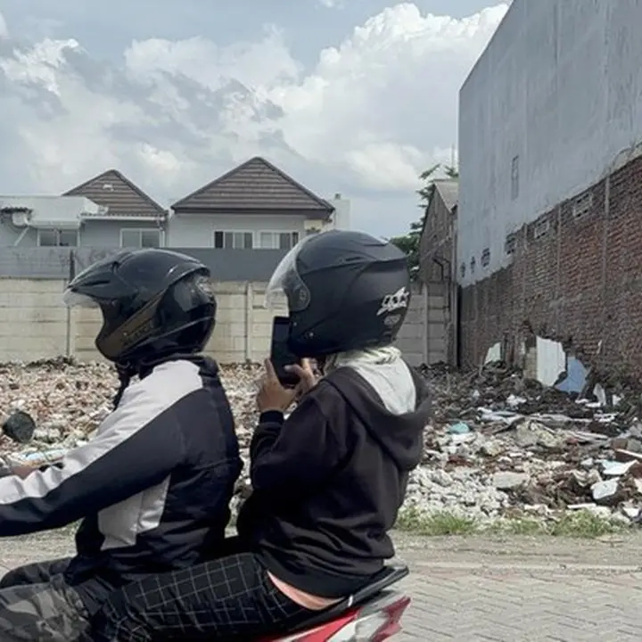 Rumah Lansia di Surabaya Diratakan Tanah Usai Diduga Diusir Paksa Ormas