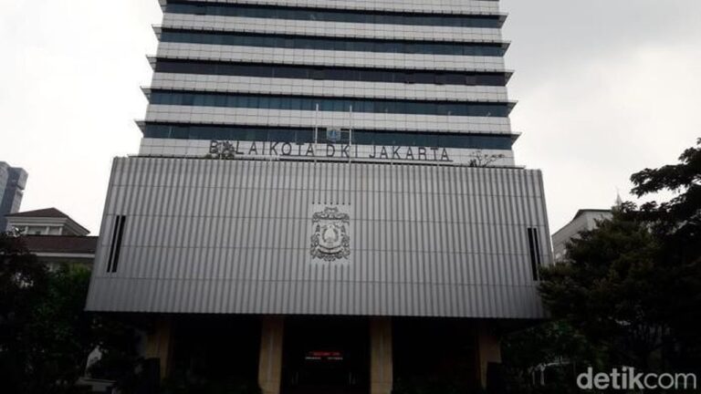 APBD DKI Jakarta 2026 Disahkan Rp 81,32 T, Fokus Atasi Sampah dan Banjir