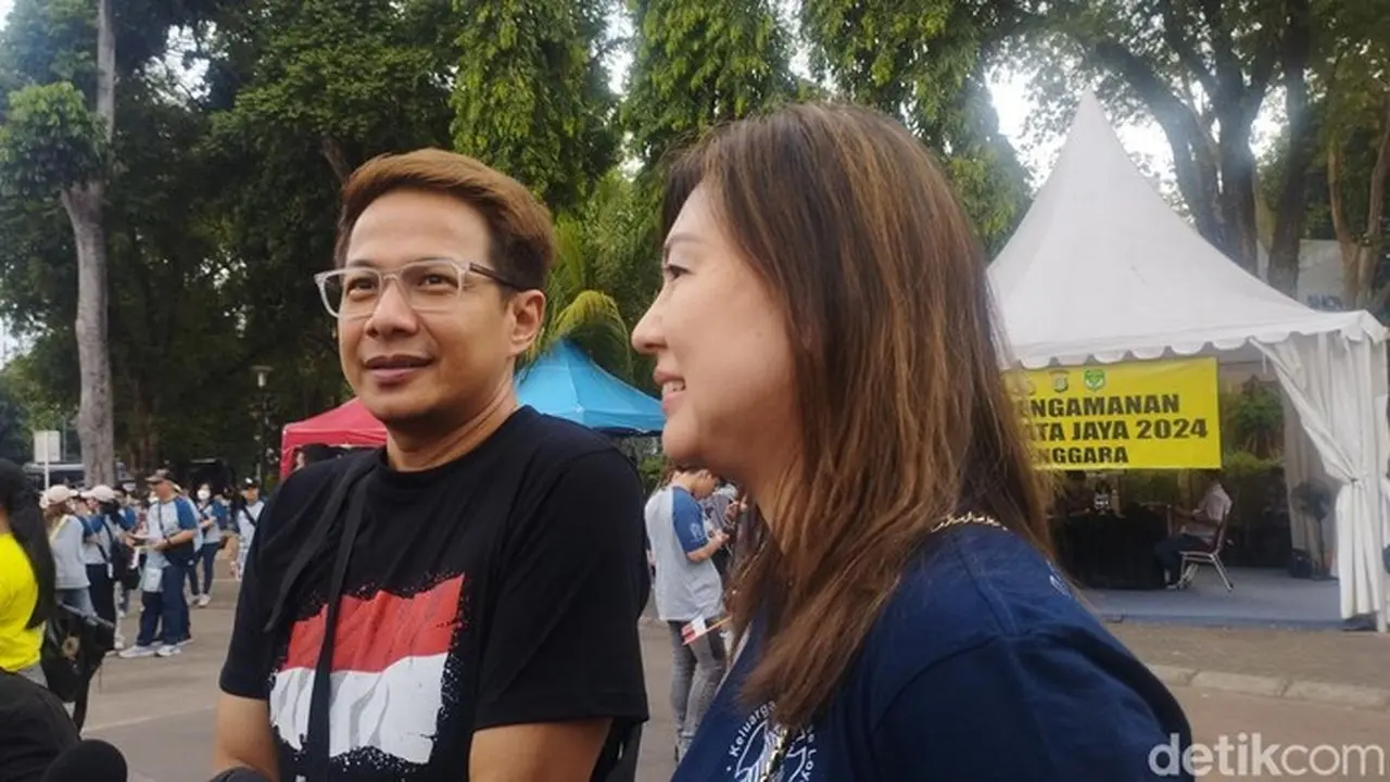 Foto: Delon Thamrin Dan Istri Di Gbk, 5 September 2024. (brigitta Belia Permata Sari/detikcom)