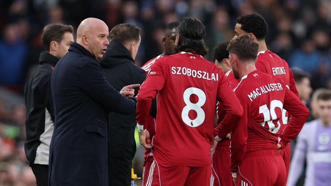 Arne Slot Frustrasi, Rekor Set-Piece Buruk Liverpool Ancaman Finis 4 Besar Liga Inggris