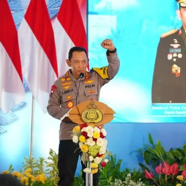 Kapolri Ingatkan Buruh Jaga Perjuangan dalam Koridor yang Benar di Museum Marsinah