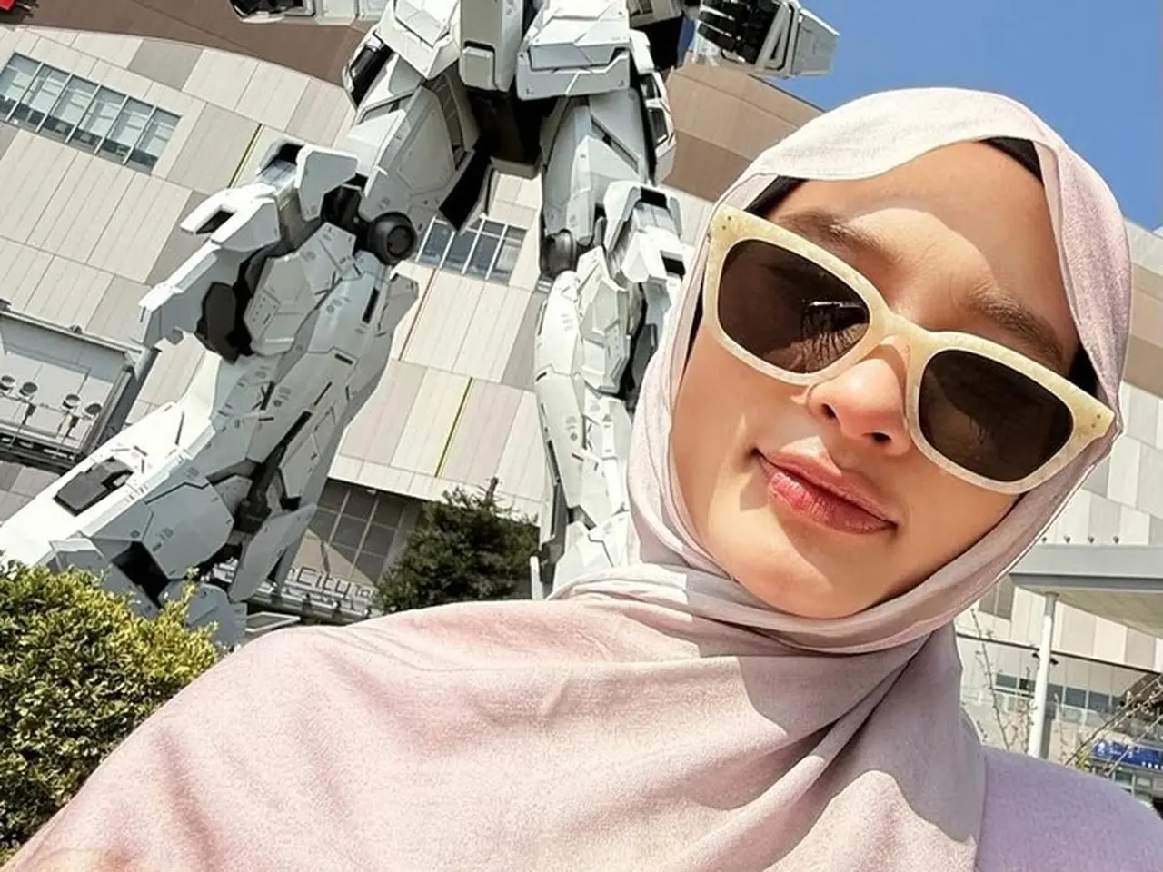 Inara Rusli Dalam Media Sosial Miliknya. Foto: (instagram/ Inara Rusli)