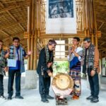 Menteri Kebudayaan Resmikan Rumah Ibu Bumi, Perkuat Ekosistem Tenun Sumba di Nusa Tenggara Timur