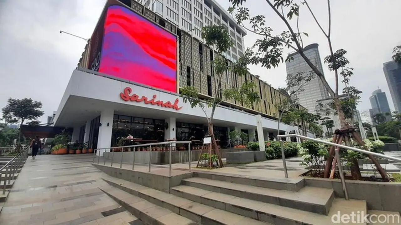 Ilustrasi Gedung Sarinah, Jakarta (foto: Yasmin Nurfadila)