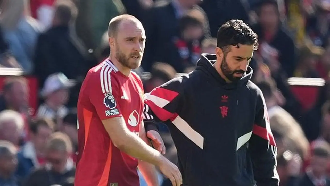 Christian Eriksen (kiri) Dan Ruben Amorim Pada Musim Lalu. Foto: Pa Images Via Getty Images/martin Rickett Pa Images