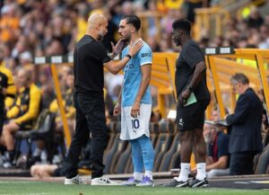 Pep Guardiola Ungkap Perasaannya pada Rayan Cherki: Kadang Marah, Kadang Ingin Cium