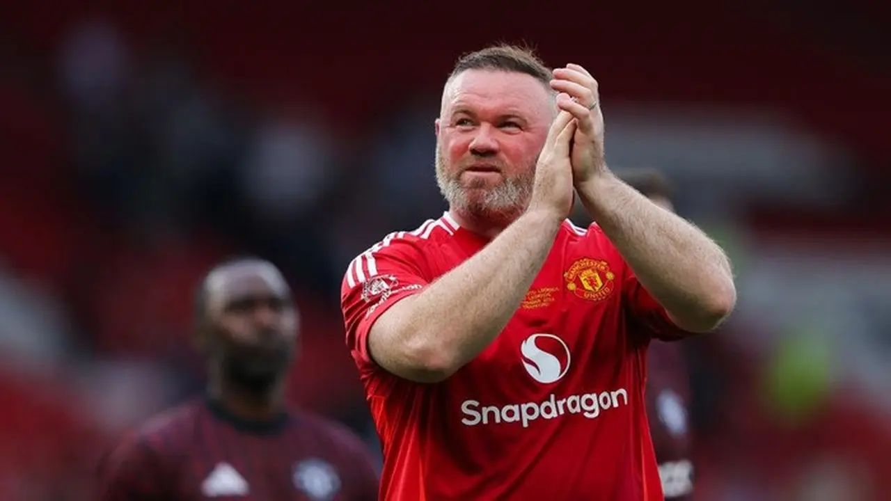 Wayne Rooney Meminta Man United Membeli Pemain. (foto: Getty Images/james Gill Danehouse)