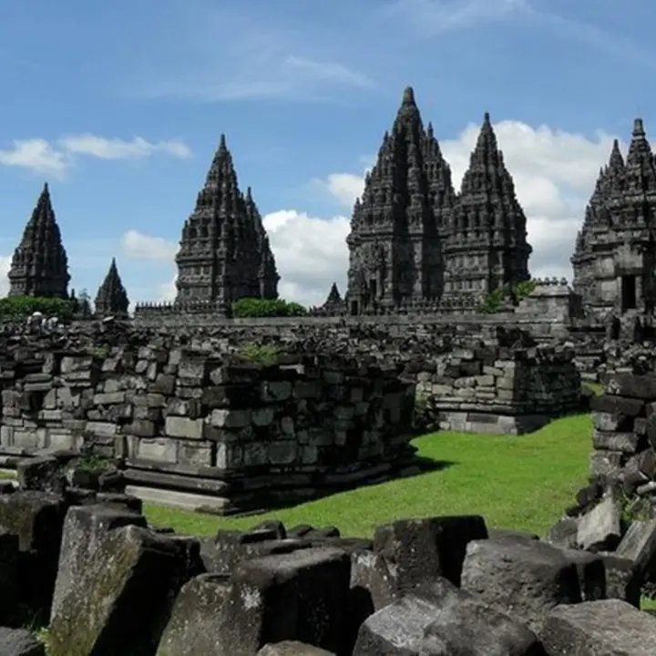 Rombongan Zikir di Candi Prambanan Bikin Polemik, Pengelola Minta Maaf dan Perketat Pengawasan