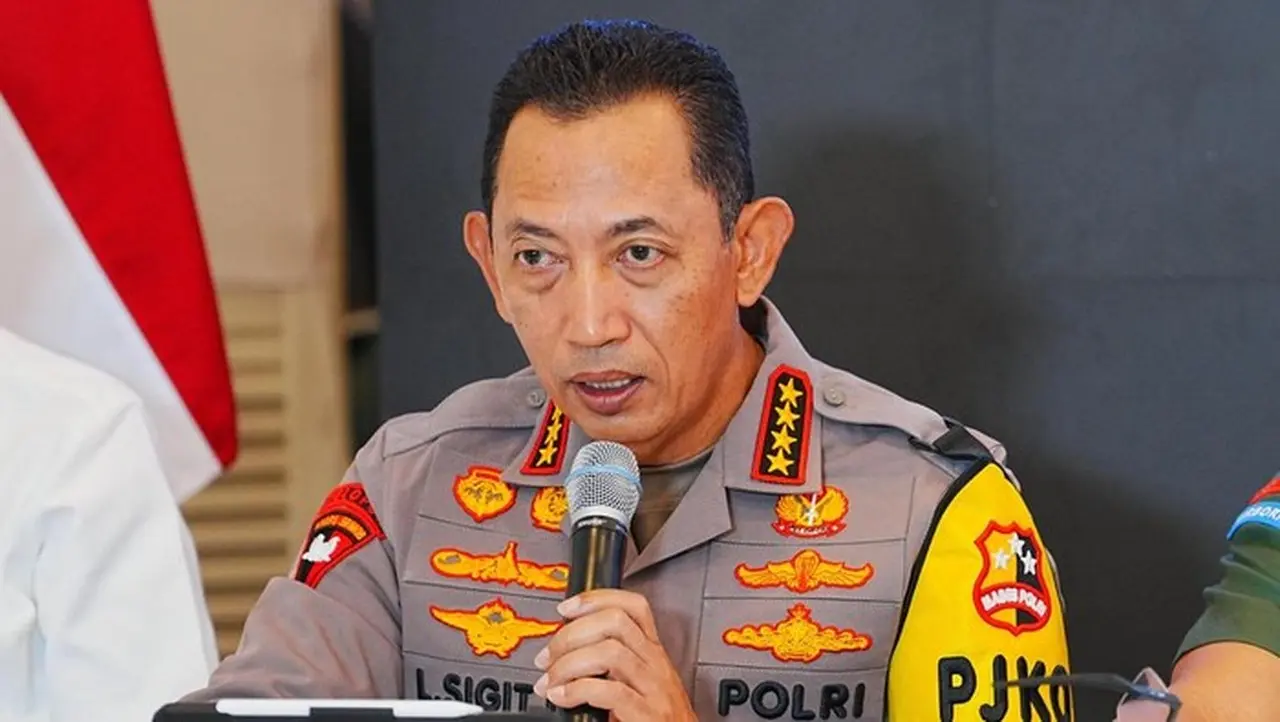 Kapolri Jenderal Listyo Sigit Prabowo Dalam Jumpa Pers Soal Penanganan Bencana Di Sumatera (foto: Dok. Istimewa)