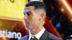 Cristiano Ronaldo Dinobatkan Pemain Terbaik Timur Tengah di Dubai d’Or 2025