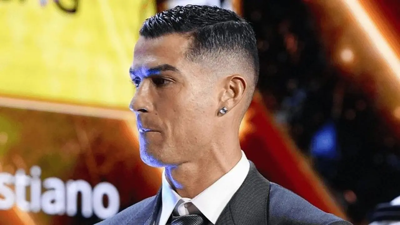 Cristiano Ronaldo Meraih Penghargaan Di Globe Soccer Awards 2025. (foto: Dok. Twitter/@globe Soccer)