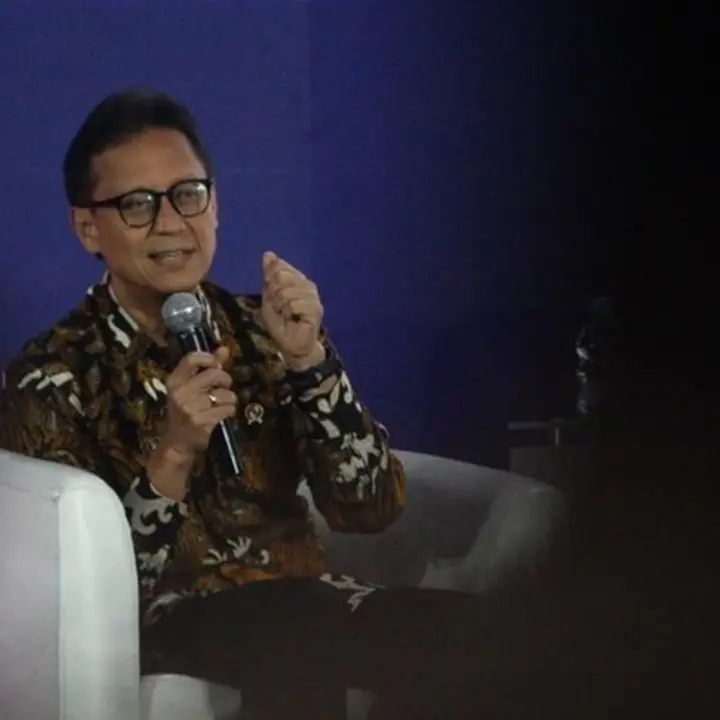 Kemenkes Kirim Bantuan Kesehatan dan Starlink ke Korban Bencana Alam Sumatera