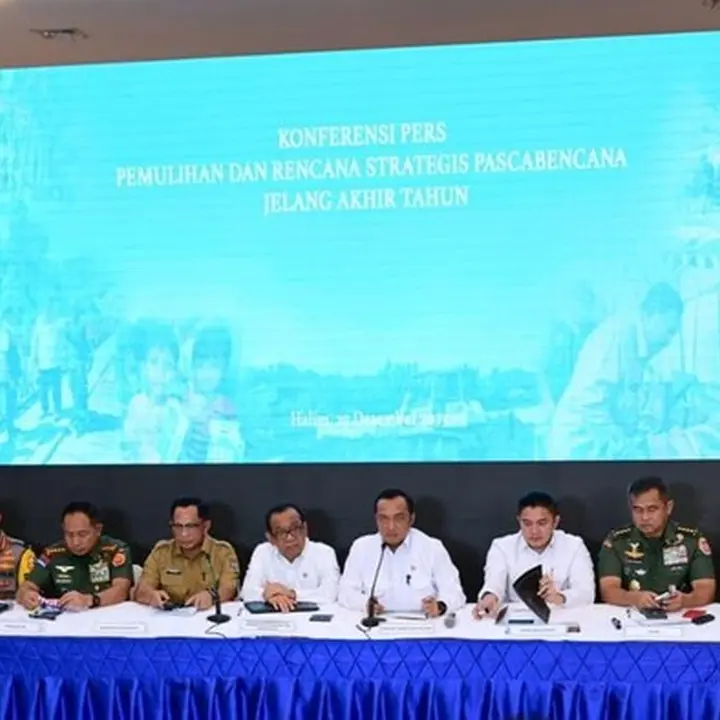 Presiden Prabowo Perintahkan Pengurusan Dokumen Korban Bencana Digratiskan, Mensesneg Awasi Oknum