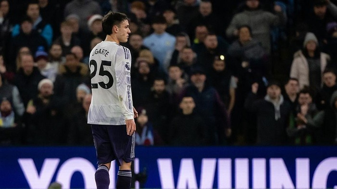 Manuel Ugarte Pertimbangkan Hengkang dari Manchester United Januari Ini