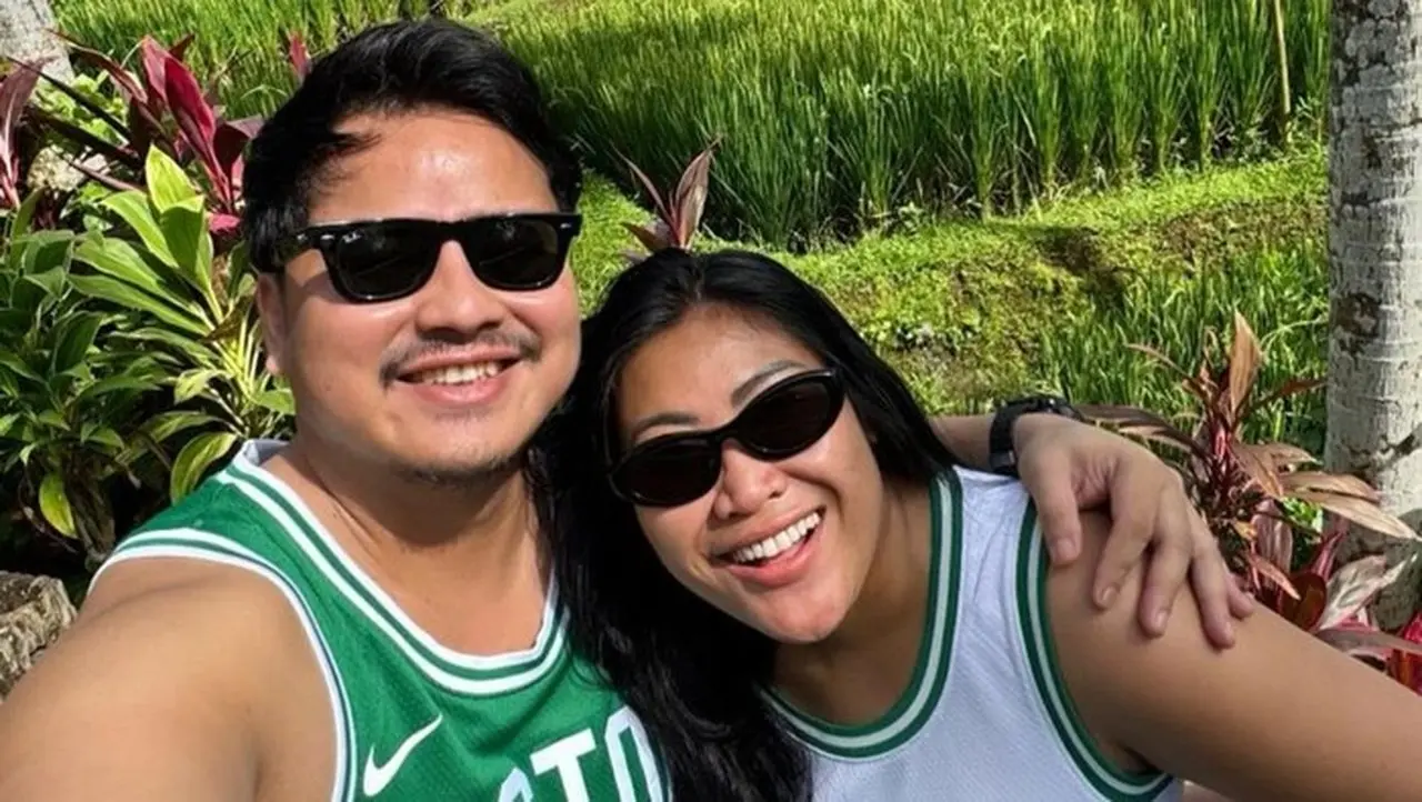 Momen Kebersamaan Boiyen Dengan Suaminya Dalam Media Sosial Miliknya. Foto: Instagram @boiyenpesek