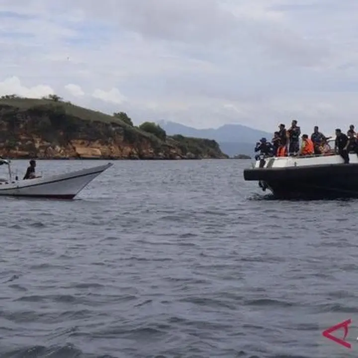 Tim SAR Perluas Pencarian Pelatih Valencia CF dan Dua Anaknya yang Hilang di Perairan Labuan Bajo