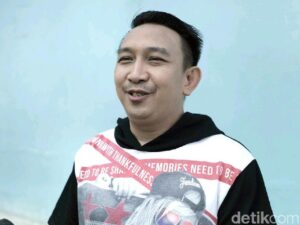 Augie Fantinus Rayakan Natal di Bandung Bersama 50 Anggota Keluarga Besar
