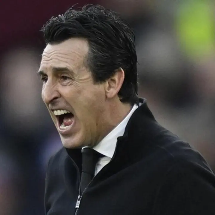 Unai Emery Jawab Peluang Juara Aston Villa: Masih Terlalu Dini, Fokus Laga Demi Laga