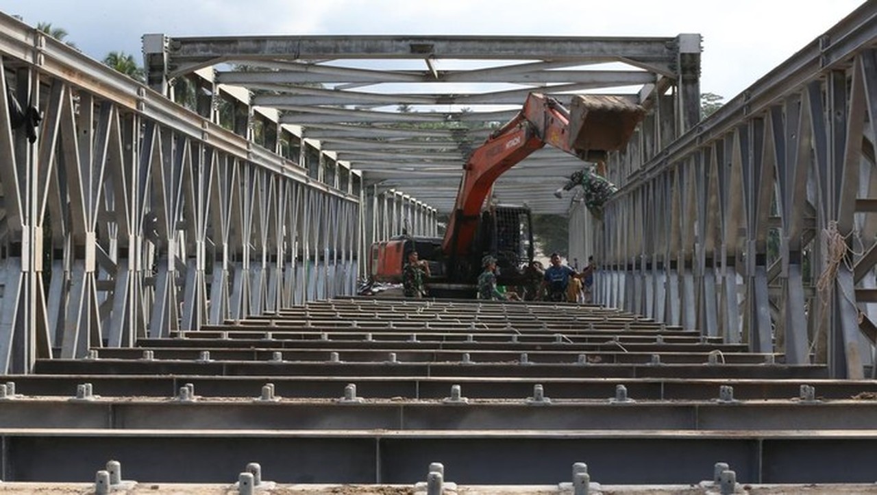 TNI AD Pastikan Baut Jembatan Bailey Aceh yang Hilang Telah Terpasang Kembali