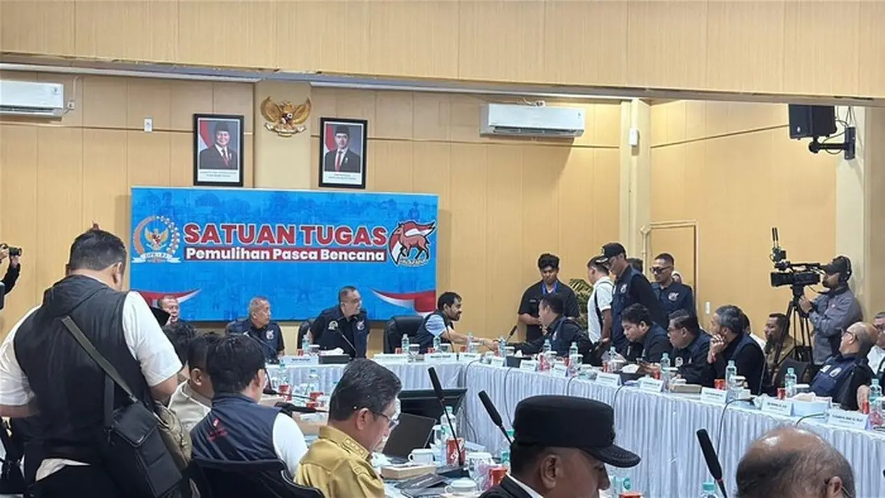Foto: Dasco Pimpin Rapat Koordinasi Penanganan Bencana Di Banda Aceh (gibran Maulana Ibrahim/detikcom)
