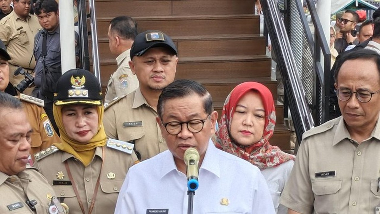 Pramono Anung Resmikan JPO Conwood di Pesanggrahan dan Cipinang, Cegah Pencurian Material