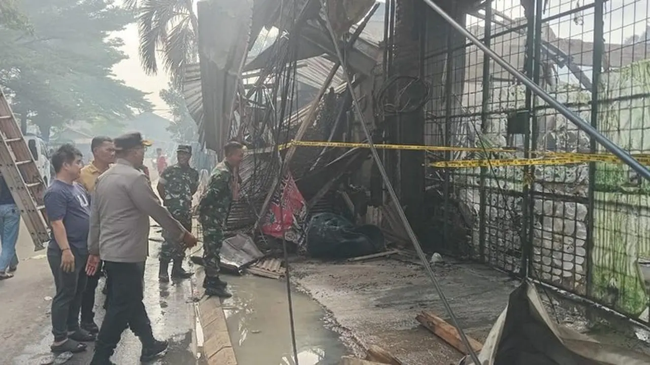 Foto: Bengkel Di Tangsel Kebakaran. (dok. Istimewa)