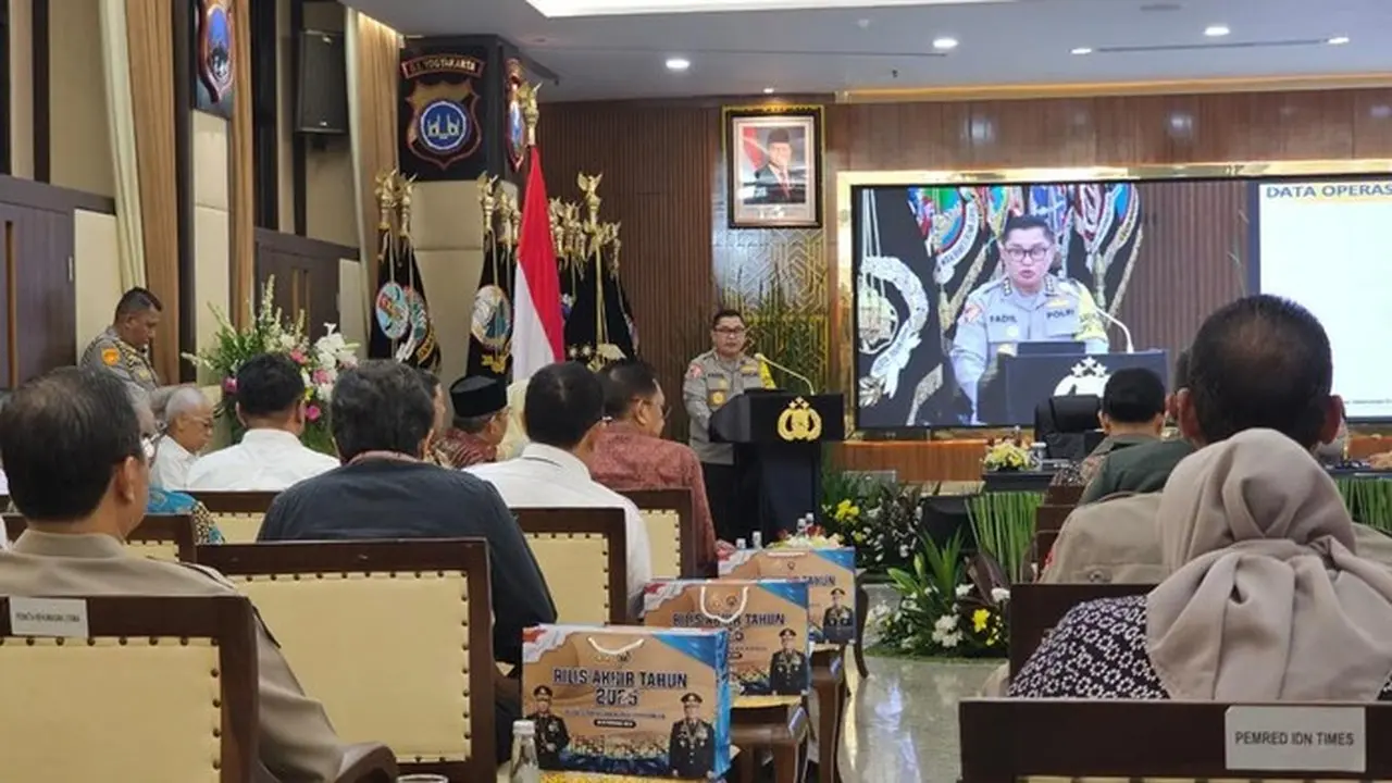 Astamaops Kapolri, Komjen Fadil Imran (herianto/detikcom)