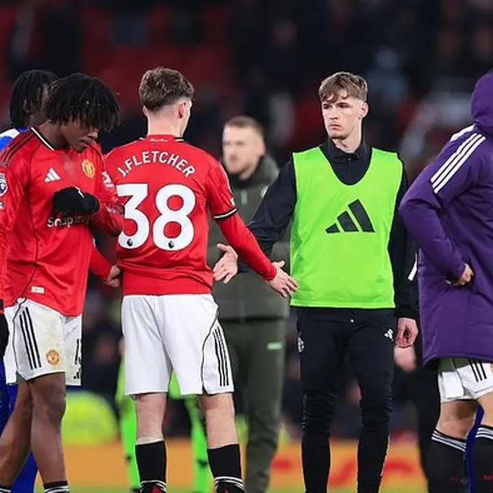 Darren Fletcher Berpeluang Cetak Sejarah Unik di Laga Burnley vs Manchester United