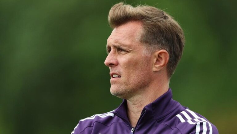 Darren Fletcher Akui Terkejut Tiba-tiba Ditunjuk Jadi Manajer Interim Manchester United Darren Fletcher Akui Terkejut Tiba-tiba Ditunjuk Jadi Manajer Interim Manchester United