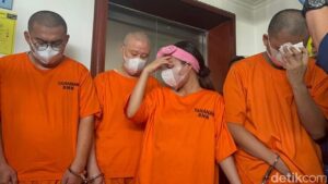 BNN Bongkar Laboratorium Narkoba di Ancol, Liquid Vape dan Happy Water Berbahan Baku China