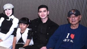 Venna Melinda Berduka di Bali, Ayah Tercinta Meninggal Dunia Tiba-tiba